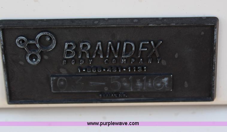 image for item H6246 2003 Ford F550 XL bucket truck