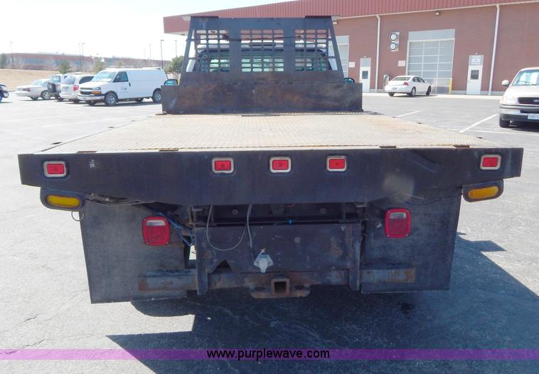 image for item I1085 2002 Ford F550 dump bed truck