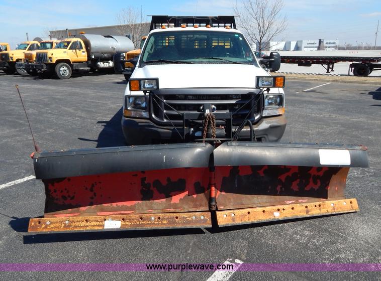 image for item I1085 2002 Ford F550 dump bed truck
