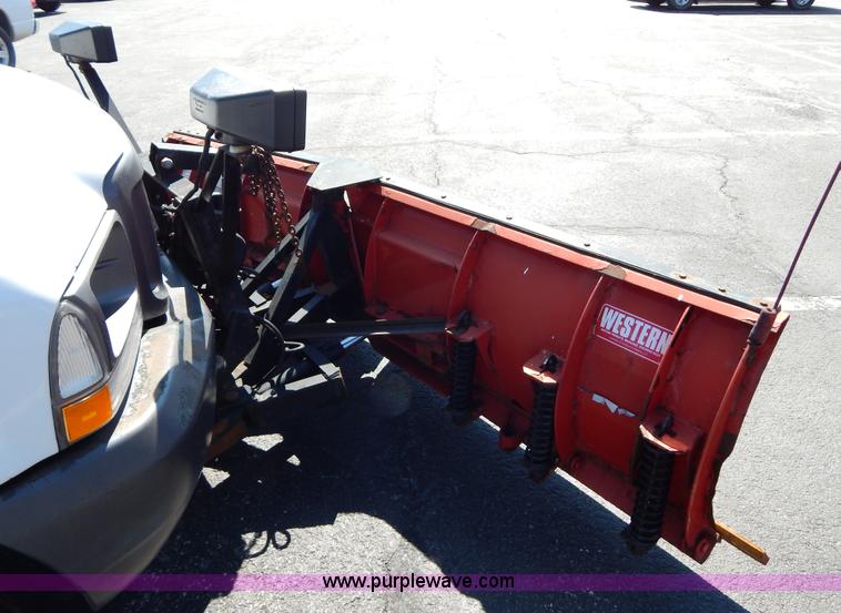 image for item I1085 2002 Ford F550 dump bed truck