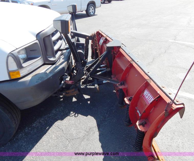 image for item I1085 2002 Ford F550 dump bed truck