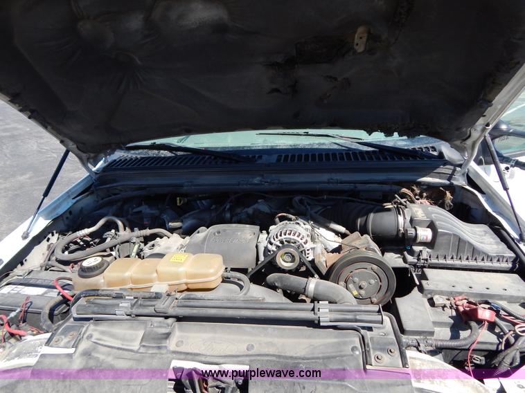 image for item I1085 2002 Ford F550 dump bed truck