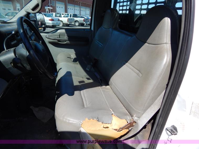 image for item I1085 2002 Ford F550 dump bed truck