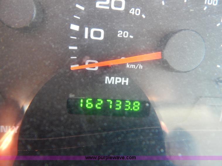 image for item I1085 2002 Ford F550 dump bed truck