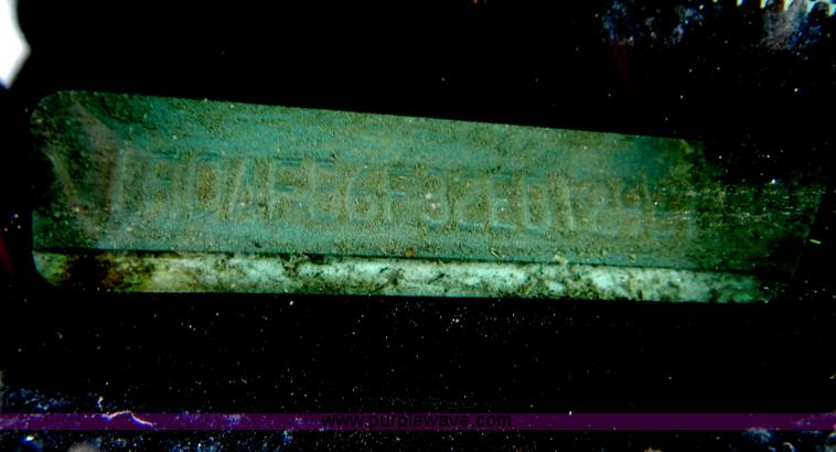 image for item I1085 2002 Ford F550 dump bed truck