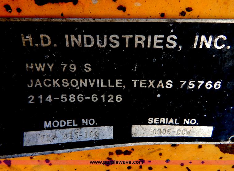 image for item I1086 1996 International 4900 pothole patcher truck