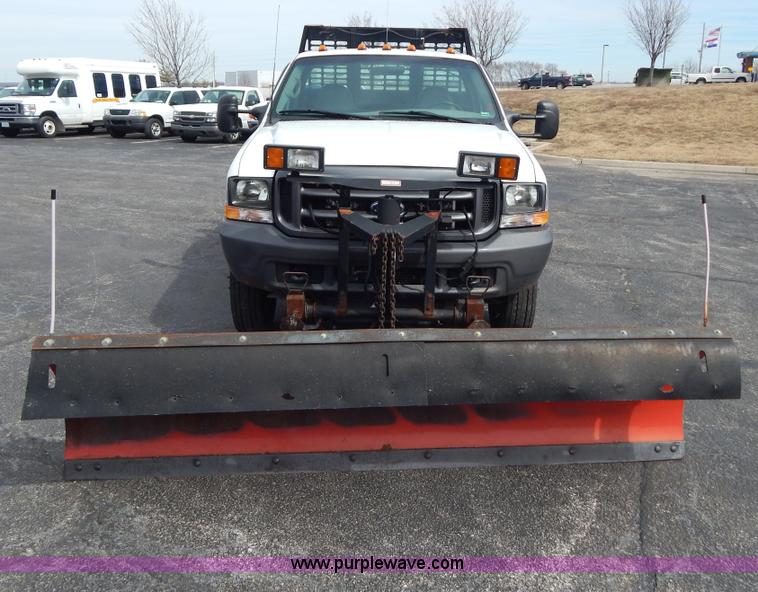 image for item I1087 2002 Ford F550 dump truck
