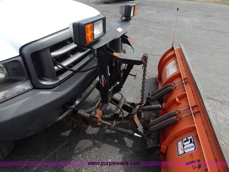 image for item I1087 2002 Ford F550 dump truck