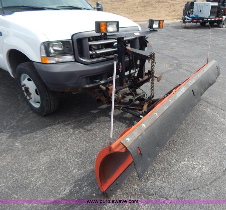 image for item I1087 2002 Ford F550 dump truck