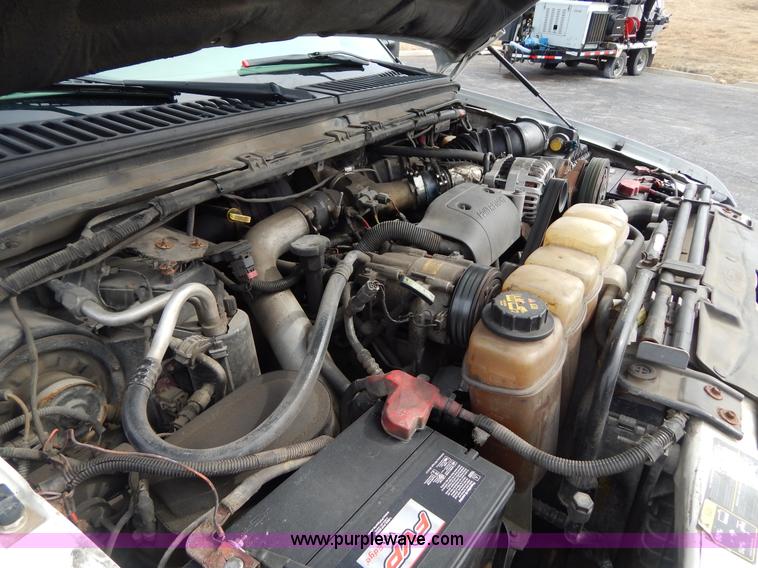 image for item I1087 2002 Ford F550 dump truck