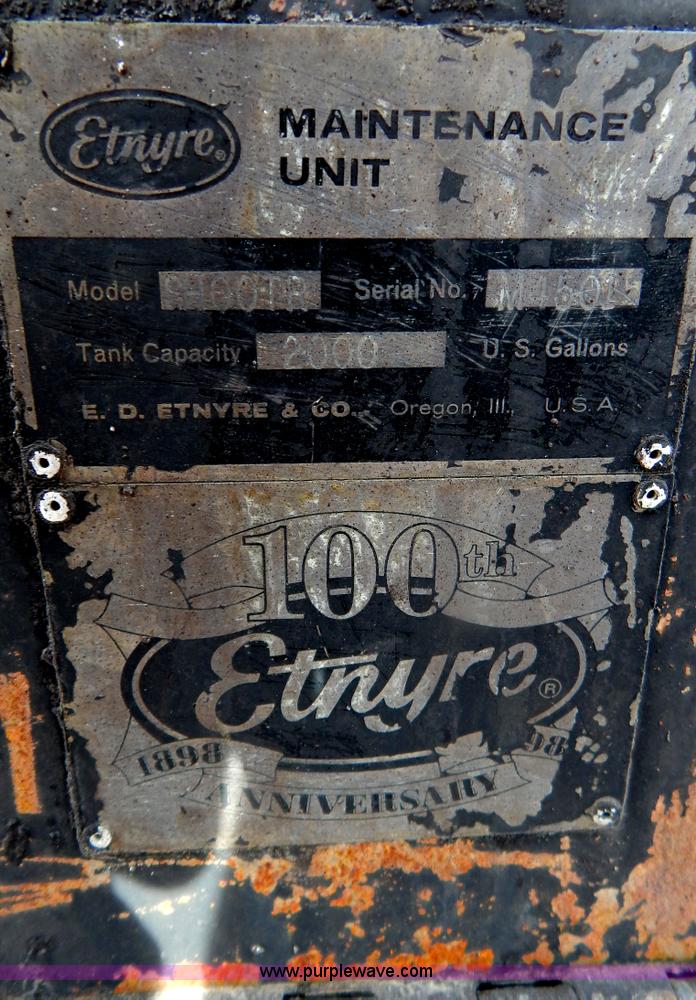 image for item I1088 1999 Chevrolet C8500 oil distributor truck