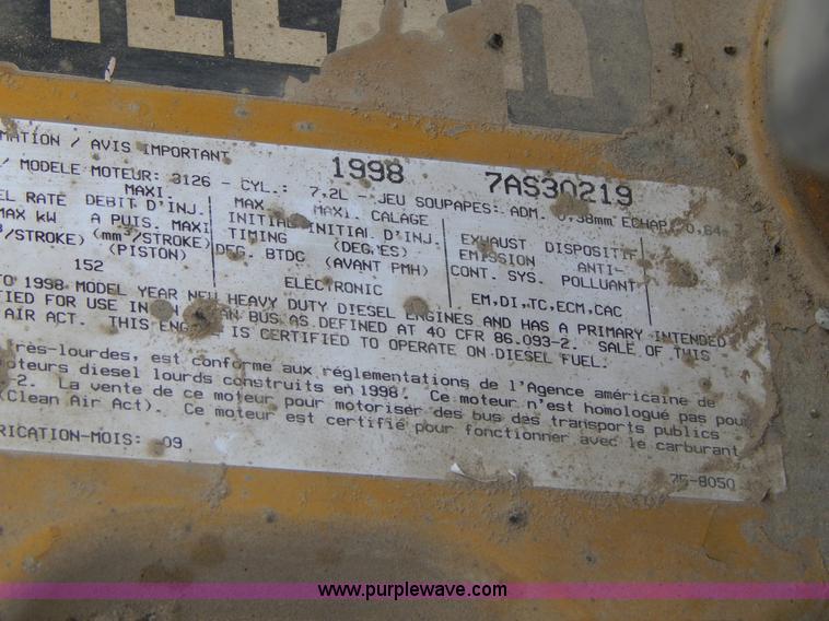 image for item I1088 1999 Chevrolet C8500 oil distributor truck