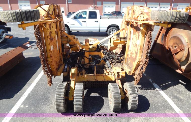 image for item I1093 Bush Wacker 15'W batwing mower