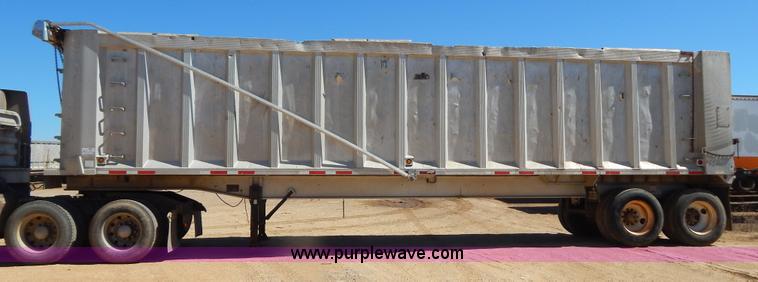 image for item I1102 2004 Benson/Mac A4090A50 aluminum dump trailer