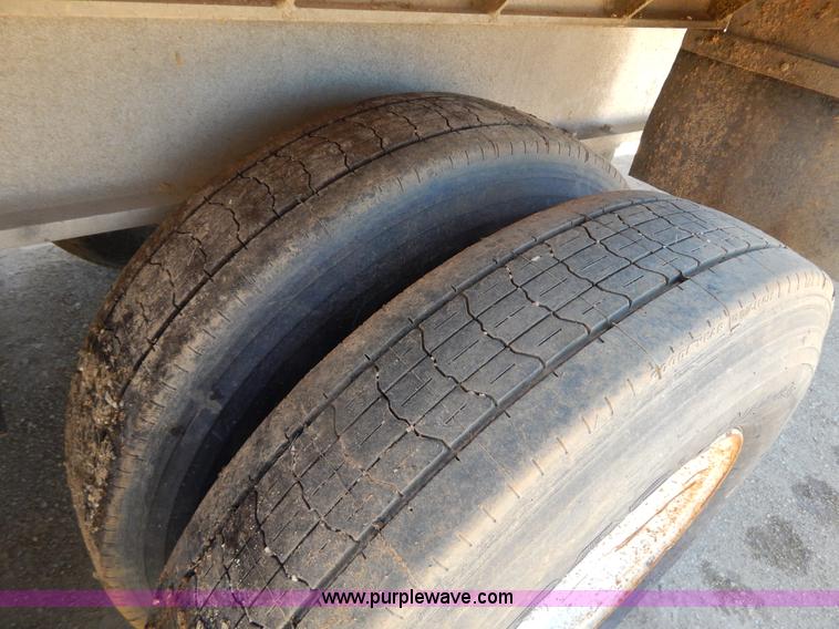 image for item I1102 2004 Benson/Mac A4090A50 aluminum dump trailer