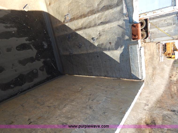 image for item I1102 2004 Benson/Mac A4090A50 aluminum dump trailer