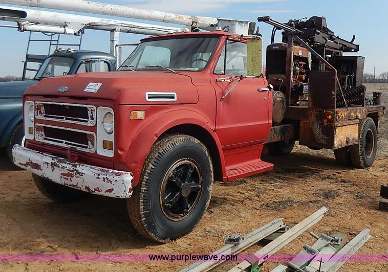 image for item I3745 1970 Chevrolet C60 core drilling rig