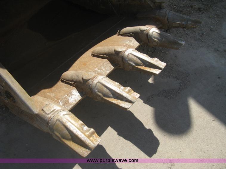 image for item I5570 Hensley excavator bucket