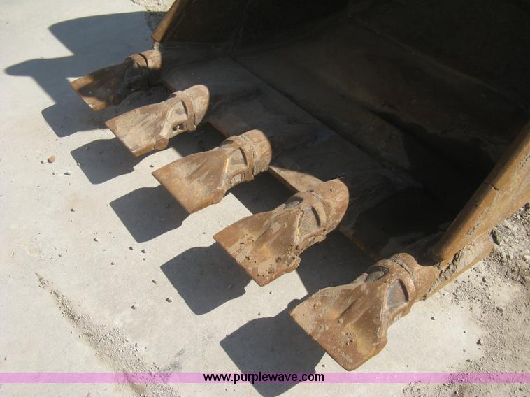 image for item I5571 Strickland excavator bucket