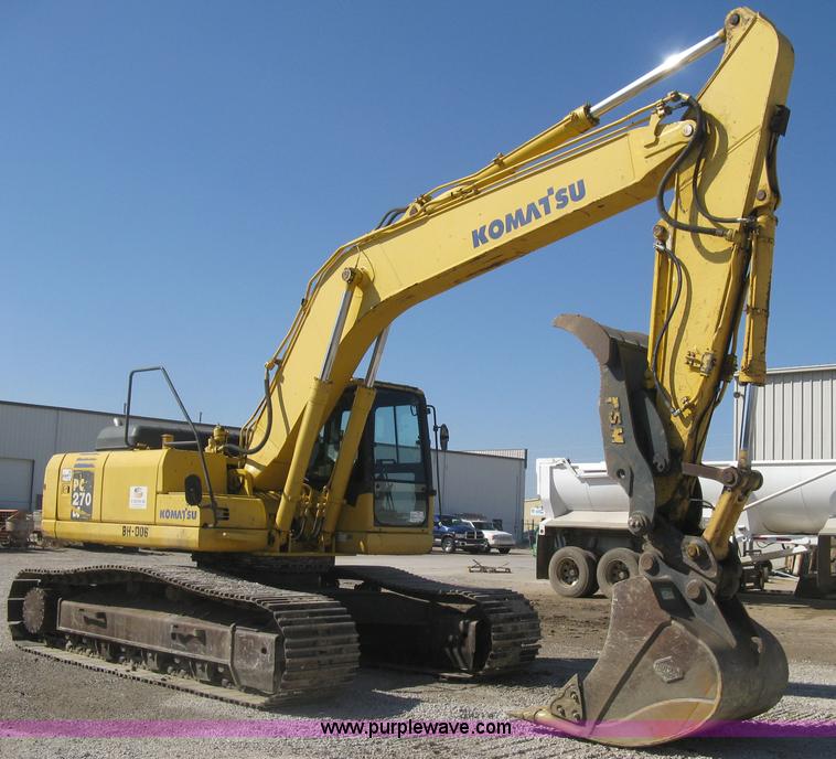 image for item I5572 2002 Komatsu PC270LC-7 excavator