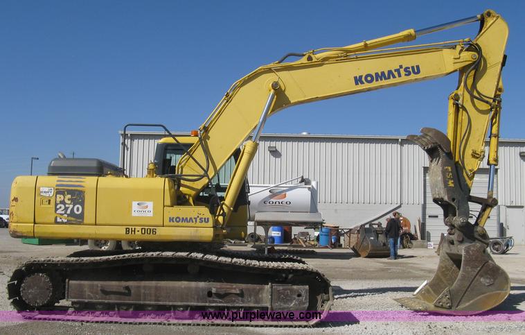 image for item I5572 2002 Komatsu PC270LC-7 excavator