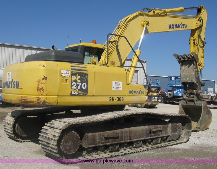 image for item I5572 2002 Komatsu PC270LC-7 excavator