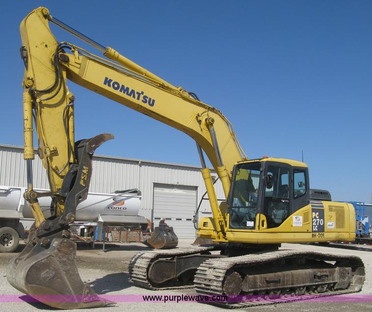 image for item I5572 2002 Komatsu PC270LC-7 excavator