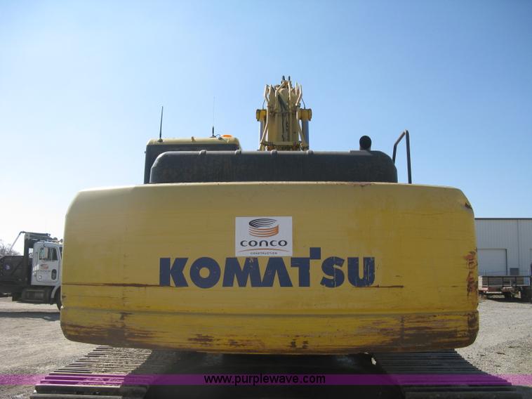 image for item I5572 2002 Komatsu PC270LC-7 excavator