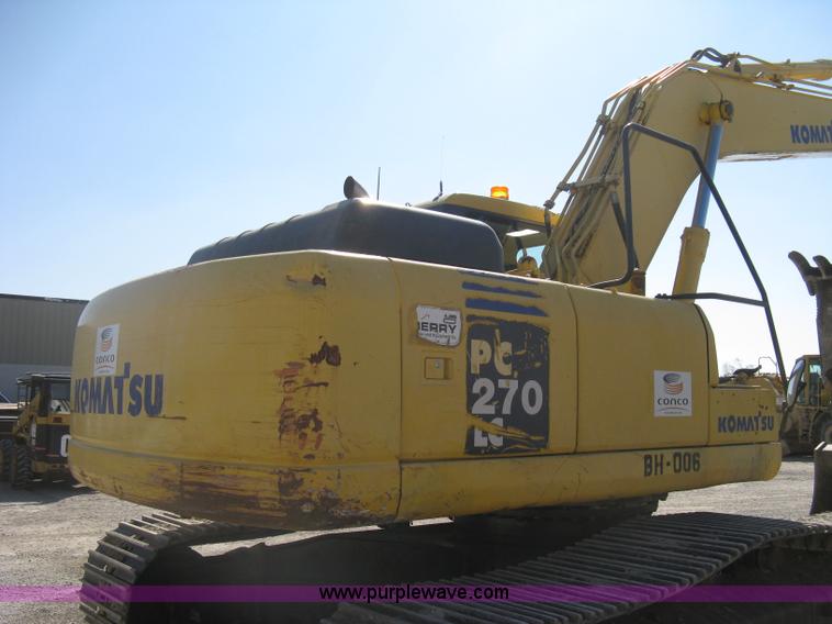 image for item I5572 2002 Komatsu PC270LC-7 excavator