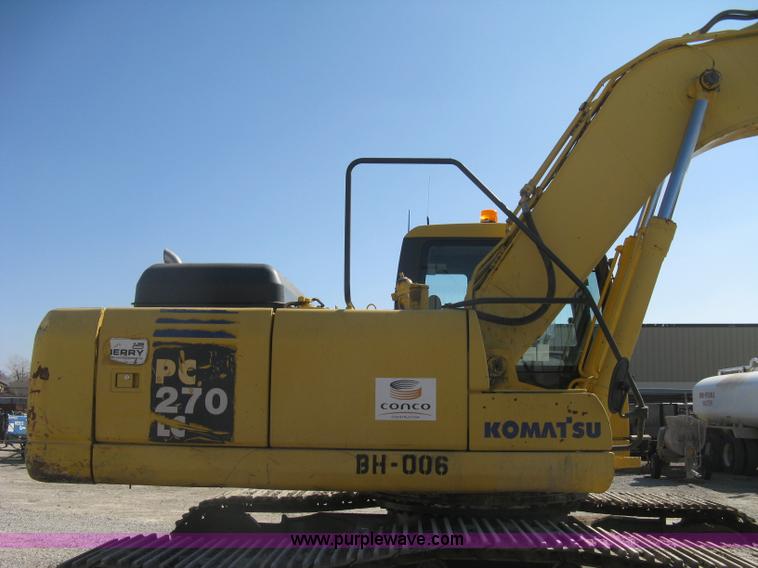 image for item I5572 2002 Komatsu PC270LC-7 excavator
