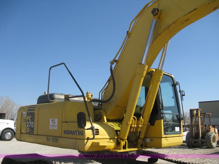 image for item I5572 2002 Komatsu PC270LC-7 excavator