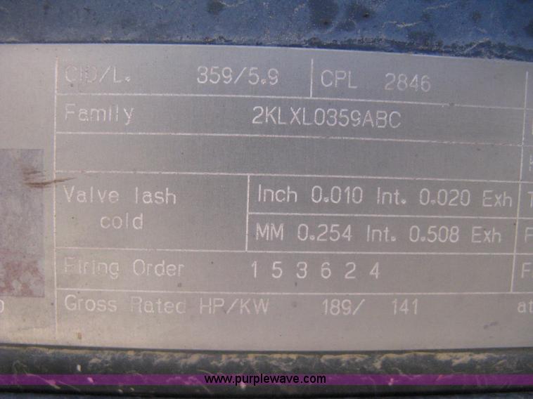 image for item I5572 2002 Komatsu PC270LC-7 excavator