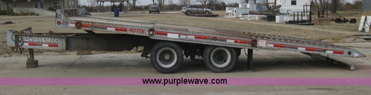 image for item I5577 2001 Interstate 40TDL tilt deck trailer
