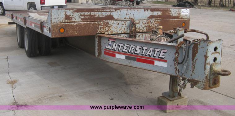image for item I5577 2001 Interstate 40TDL tilt deck trailer