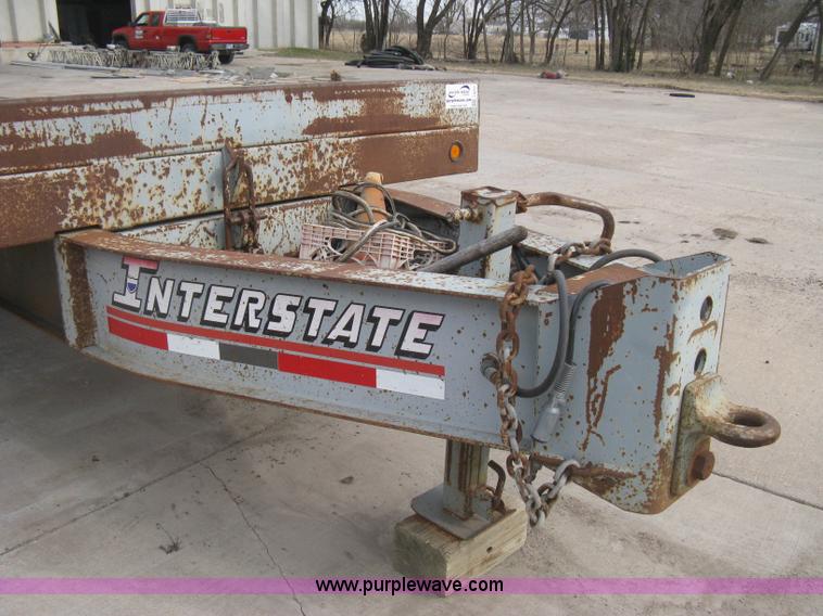 image for item I5577 2001 Interstate 40TDL tilt deck trailer