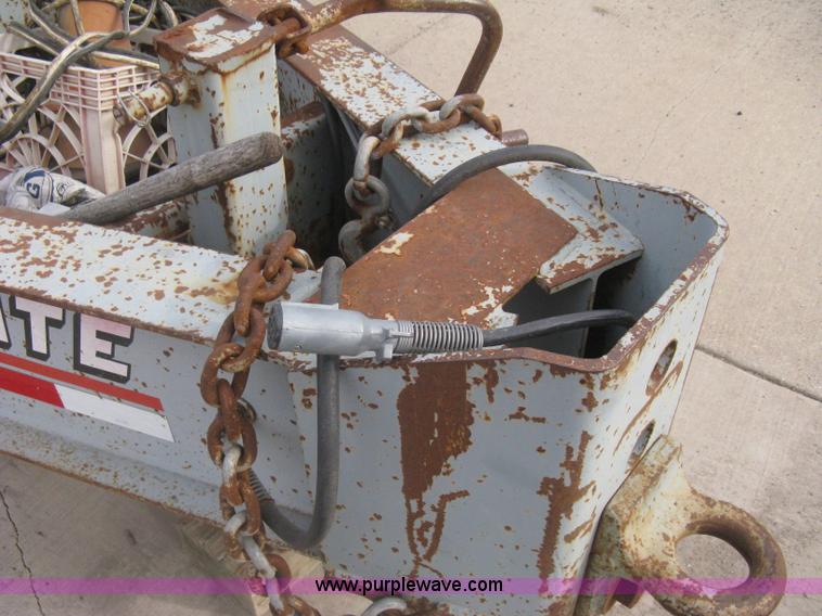 image for item I5577 2001 Interstate 40TDL tilt deck trailer