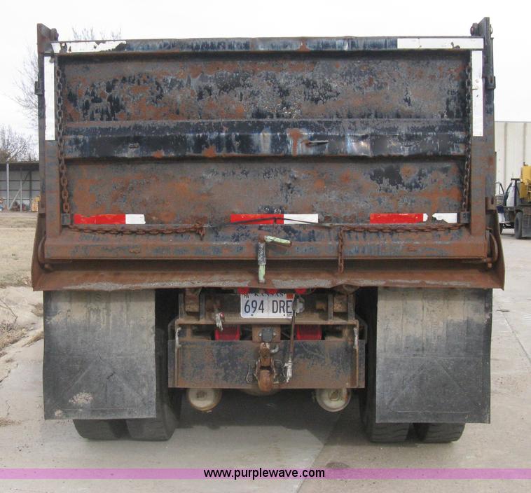 image for item I5578 1990 Freightliner FLD dump truck