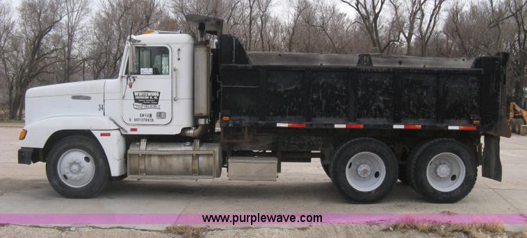 image for item I5578 1990 Freightliner FLD dump truck