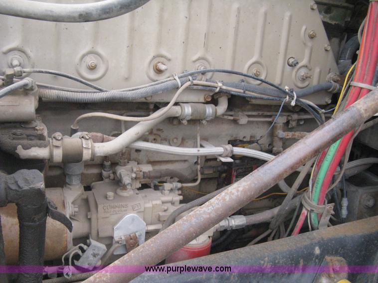 image for item I5578 1990 Freightliner FLD dump truck