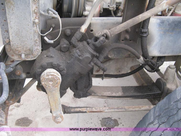 image for item I5578 1990 Freightliner FLD dump truck