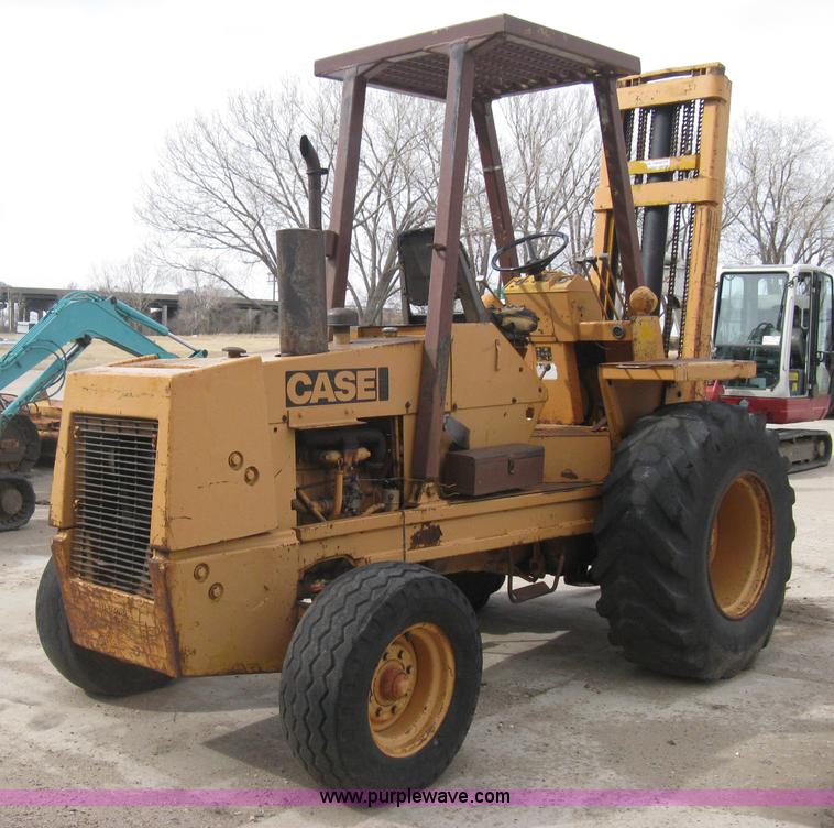 Case Construction King 584 rough terrain forklift in Newton, KS | Item ...