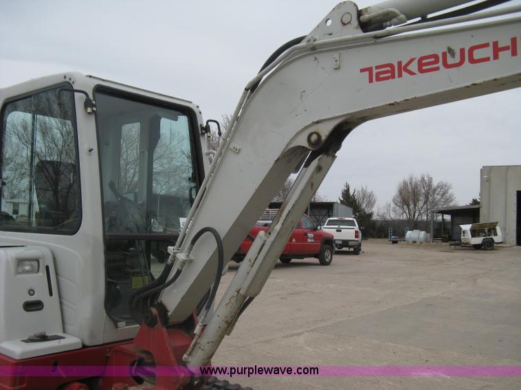 image for item I5580 2008 Takeuchi TB235 excavator