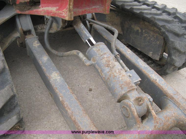 image for item I5580 2008 Takeuchi TB235 excavator