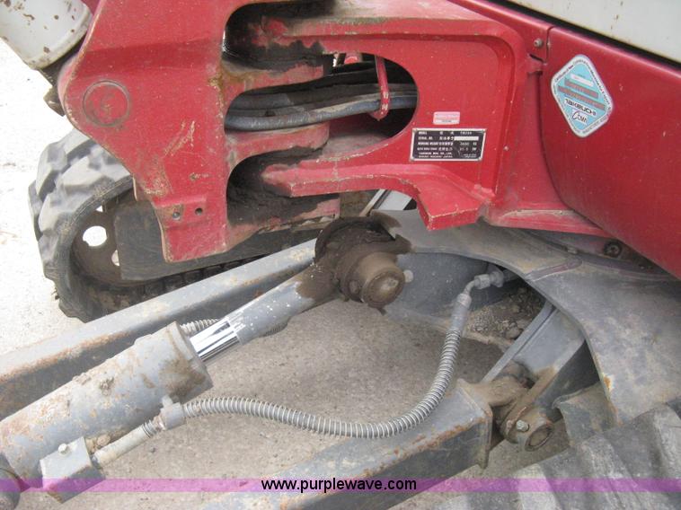image for item I5580 2008 Takeuchi TB235 excavator