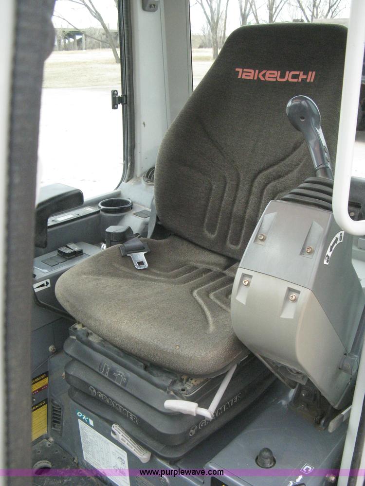 image for item I5580 2008 Takeuchi TB235 excavator