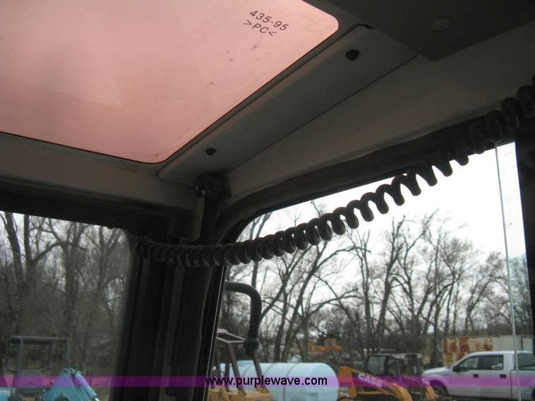 image for item I5580 2008 Takeuchi TB235 excavator