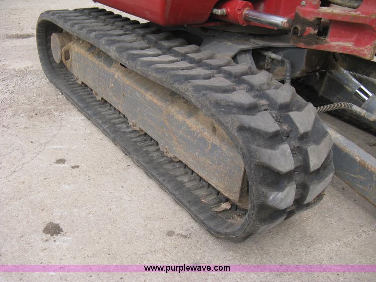 image for item I5580 2008 Takeuchi TB235 excavator