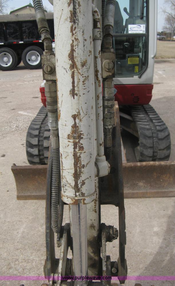 image for item I5580 2008 Takeuchi TB235 excavator
