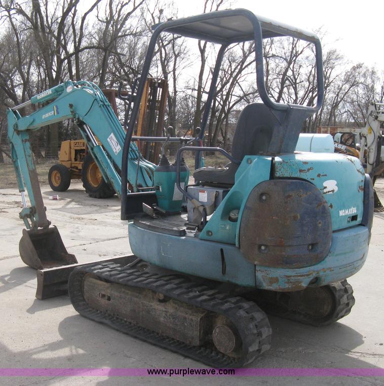 image for item I5581 1999 Komatsu PC27R-8 Advance excavator