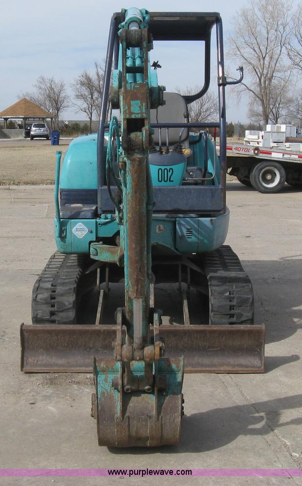 image for item I5581 1999 Komatsu PC27R-8 Advance excavator